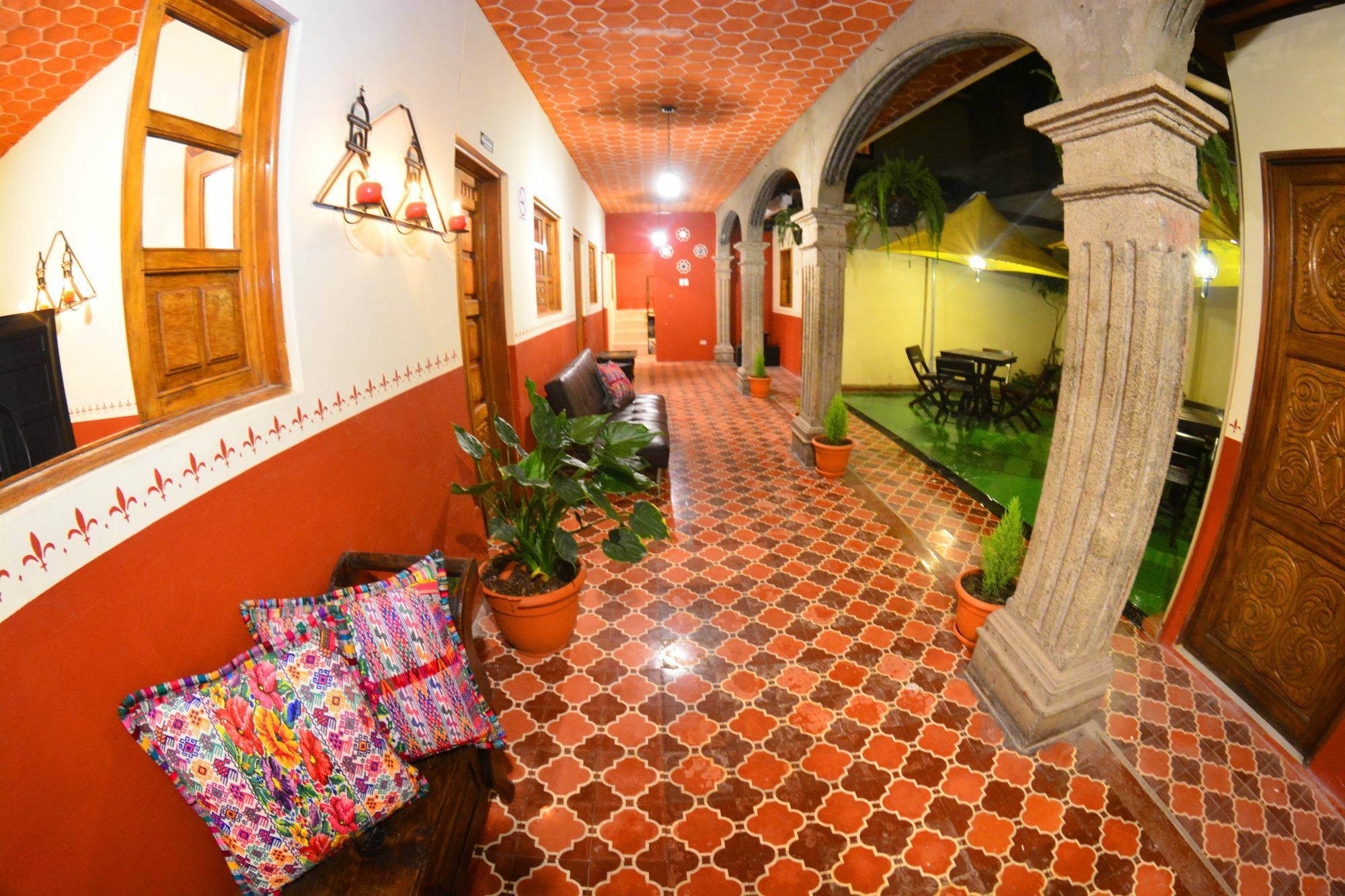 Posada De San Carlos La Quinta أنتيغوا غواتيمالا المظهر الخارجي الصورة